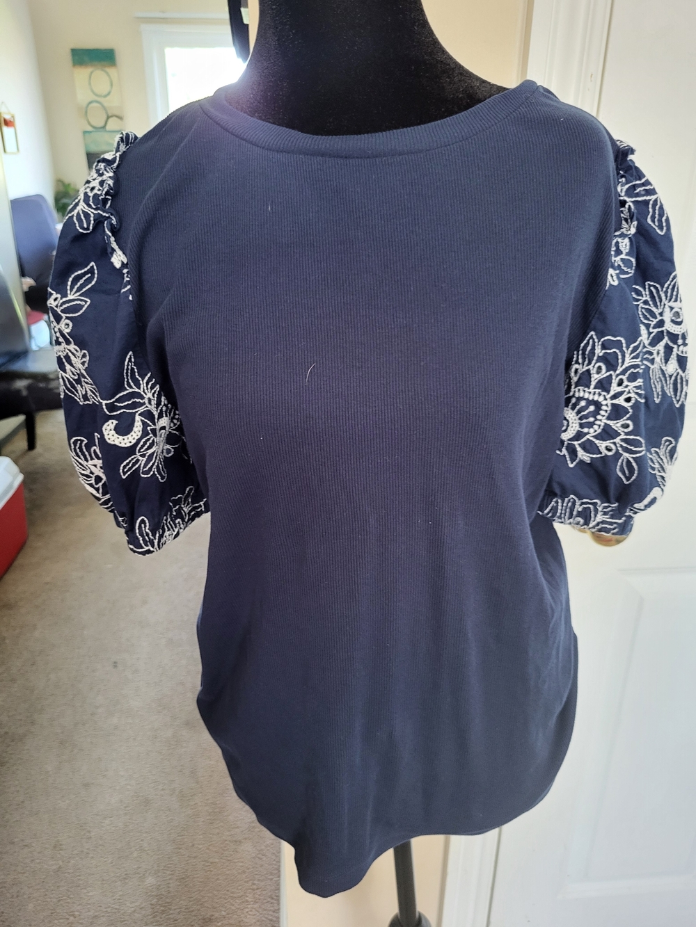 LOFT Navy Puff Sleeve Tee with White Floral Embroidery
